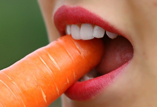 uses and health benefits of carrots